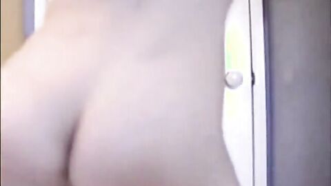 Yummy Twinkie Ass on Cam