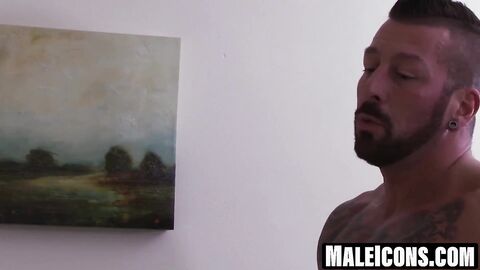 MaleIcons.com - Muscular Hugh Hunter tops Armond Rizzo during fuck