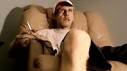 JoeSchmoeXXX.com - Amateur redneck takes a smoke before fucking black homo