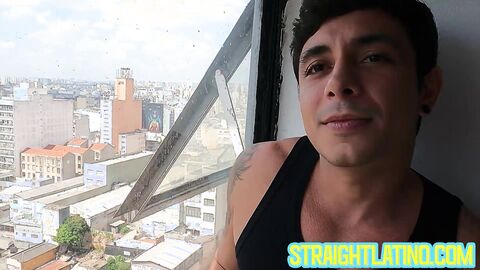 Cute Latino Jordan Neo wants raw anal thrusting from Igor Lucios