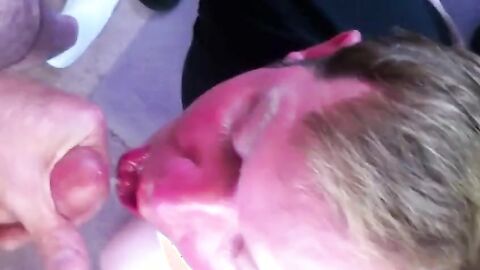 Big-Cock Amateur Takes Two Loads in His Mouth