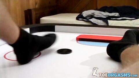 Gorgeous straight jock Kelly Cooper shows off his cock before playing with his uncut