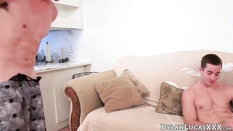 Gorgeous hotties Seth Bond and Bradey Hudson showed their tight butthole while jerkin