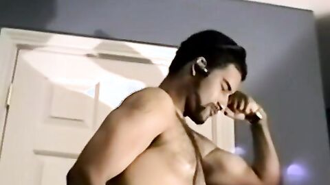 JoeSchmoeXXX.com - Ebony amateur makes his sweet cock spray spunk