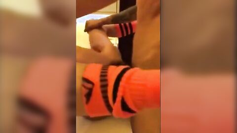 Asian Twinks Fucking Outdoors in Sun Glasses