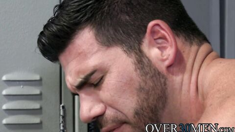 Alessandro Del Toro deepthroats Billy Santoro before deep pounding