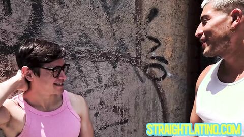 Well built Alex Gons flexing his cock sucking skills on Alam Herreras dick