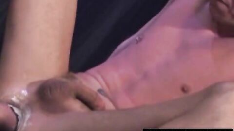 CentralFisting.com - Rodd Tyder's extreme fisting by Chad Thomas