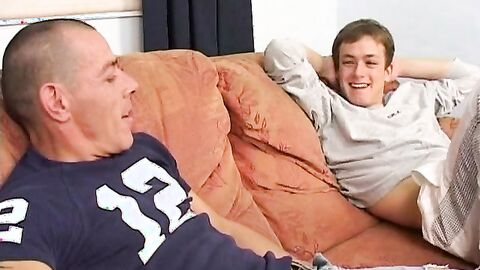 DaddyBreeding.com - Tattooed fit daddy slides his cock into twinks tight opening unti