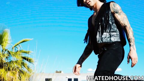 Big dicked Kyle Fletcher has his cock cowboy ridden by Siren Santiago