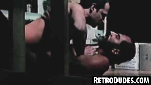 RetroDudes.com - Muscular retro hottie Rory gets fucked by mature dudes in an intense
