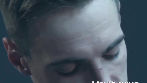 Emir Boscatto deepthroats Kayden Grays cock before anal riding it