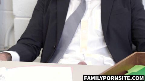 FamilyPornSite.com - Stepson Braden Taylor sucks my throbbing pen