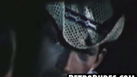 RetroDudes.com - Muscled Rory takes a hard throat fucking from Richard West