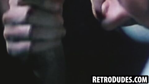 RetroDudes.com - Muscled Rory takes a hard throat fucking from Richard West