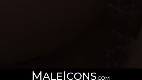 MaleIcons.com - Alex Chandler's encounter with Roman's cock after an argument