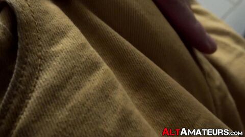 Inked Logan Flood masturbates swelly cock and finishes shaking