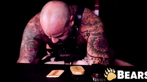 Hunk Sean Knight fucks hairy daddy Scotty Rage ass MERCILESSLY