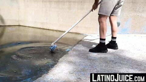 Muscular Luke Ryder gobbleed by Liam Cox craving mouth