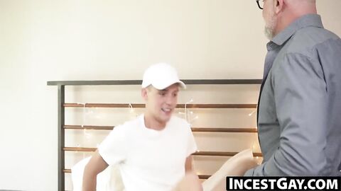 IncestGay.com - Jack Bailey tops me and pleasures my beefy ass