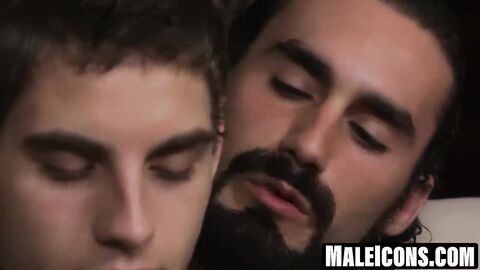 MaleIcons.com - Jaxton Wheeler drills Sam Truitts ass with cock