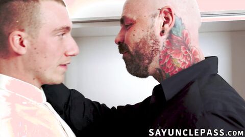 Ryan Jacobs and Gabriel Clark enjoys partying with their stepdads