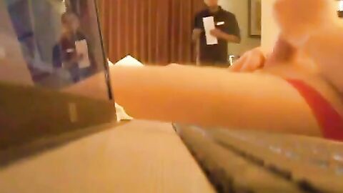 Room Service Catches a Str8 Daddy