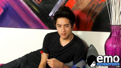 Kinky twink seduces his partner into fucking his tight ass