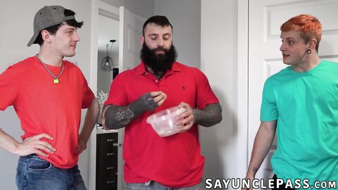 Edward Terrant and Harvey Sid receives a naughty way of saying thanks