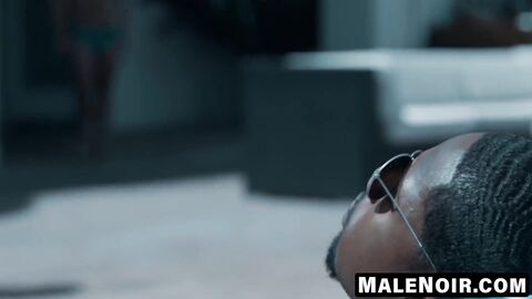 MaleNoir.com - Muscled DeAngelo drowns my butt in ecstasy