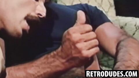 RetroDudes.com - Mature dudes Clay Russell and Joe Gage swap intense blowjobs with pa