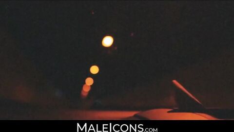 MaleIcons.com - Danny and Michael's wild sex show with Dane for a room