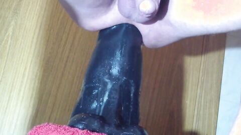 Amateur Anal Madness with Sex Toys