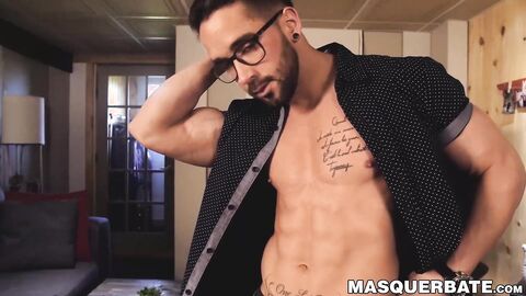 Handsome Zack Lemec makes his dick harder through wanking