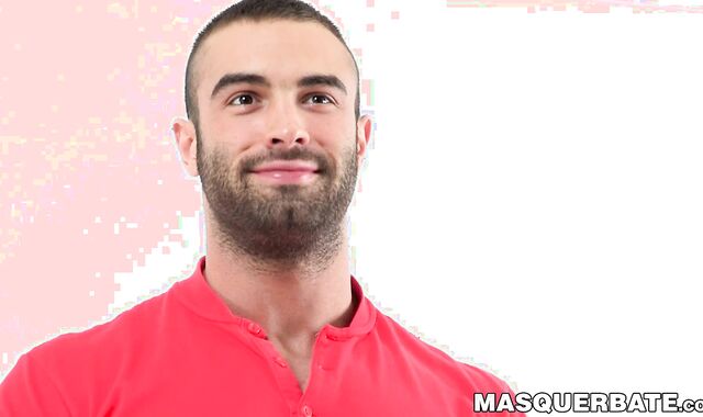 Buffed hottie Calvin shows us his amazing skills in masturbating