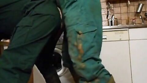 Twink Amateur Bareback IV