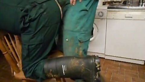 Twink Amateur Bareback IV