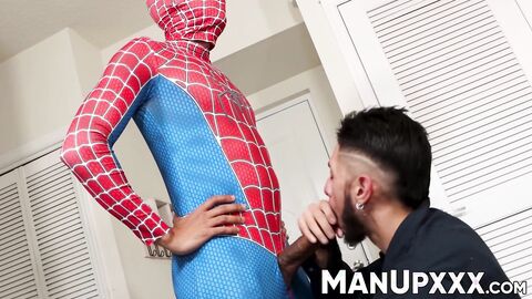 Spiderman King Cuba takes control and punishes delinquent Luis Logan