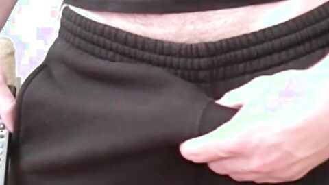 Masked stud shows off his muscles while jerking off his dick