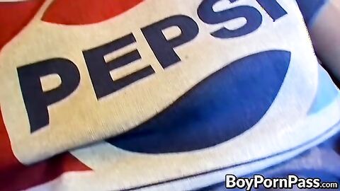 Sexy homosexual Jase Bionx strokes his raging tool