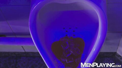 Suited hunk Manuel Skye raw breeds Olivier Robert hard