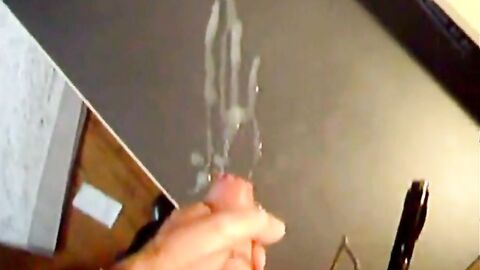 Solo Big Cocks Cumming Hard