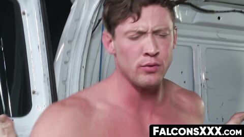 FalconsXXX.com - Muscle jock Quin Quire has his ass rimmed before delivering a raw an