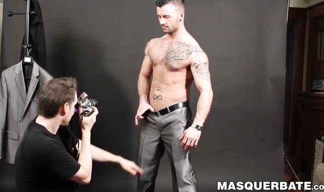 Pascal gives hunk Manuel Deboxer a nasty blowjob after hot photoshoot