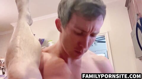 FamilyPornSite.com - Blonde Johnny Ford burned birthday bacon so I eat ass