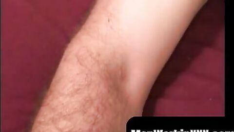 MenWorkinXXX.com - Gay amateur jerks off in his bedroom and splatters cum on his bell