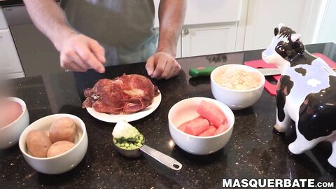 Muscular hottie Alexandre masturbates well after being naked