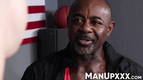 BBC daddy Aaron Trainer rails Andy Adlers tight ass raw and hard