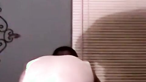 JoeSchmoeXXX.com - Amateur masturbator Pearl cums hard after solo session