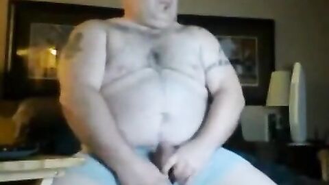 Beefy Daddy's Solo Fun